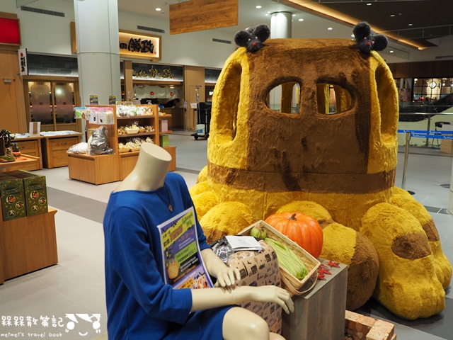 林口三井outlet龍貓巴士