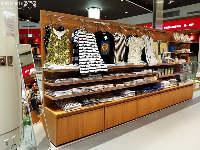 林口三井outlet龍貓巴士