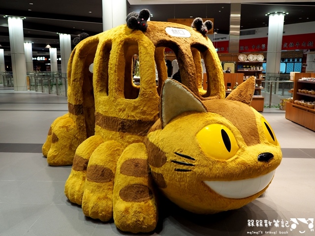 林口三井outlet龍貓巴士