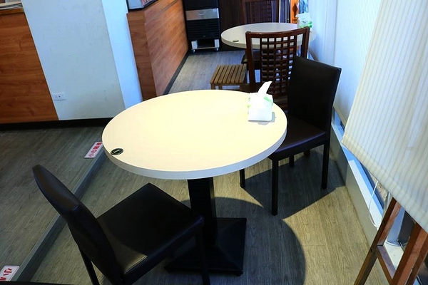 來我家吃披薩手工窯烤專賣店：【桃園美食】『來我家吃披薩手工窯烤專賣店』豆鼓臭豆腐、堅果榴槤、三杯青醬筊白筍~台灣味小吃也能變成披薩