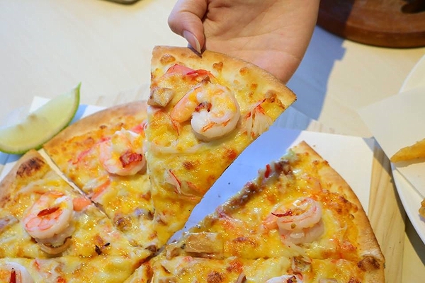 來我家吃披薩手工窯烤專賣店：【桃園美食】『來我家吃披薩手工窯烤專賣店』豆鼓臭豆腐、堅果榴槤、三杯青醬筊白筍~台灣味小吃也能變成披薩