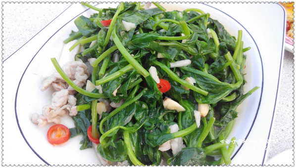 體育館碳烤:「嘉義美食」 體育館碳烤吃快炒.還有老闆推薦-私房版壽司