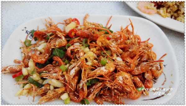 體育館碳烤:「嘉義美食」 體育館碳烤吃快炒.還有老闆推薦-私房版壽司