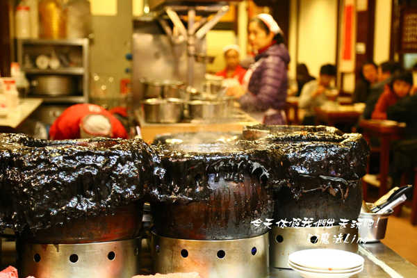 阿水師豬腳大王:台中~阿水師豬腳大王