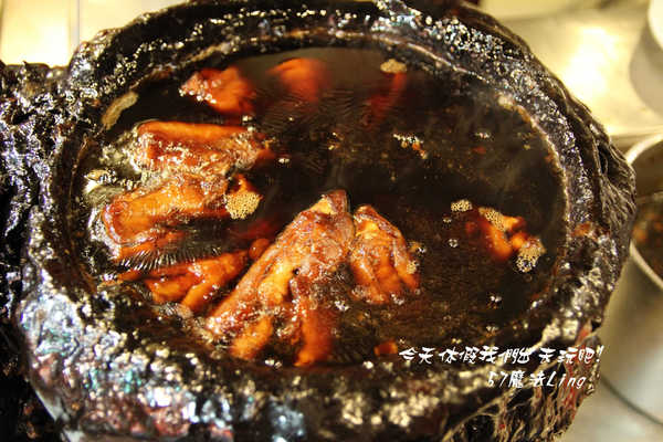 阿水師豬腳大王:台中~阿水師豬腳大王