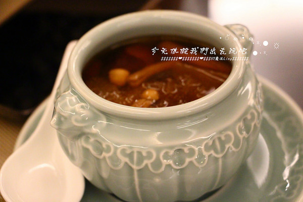 東方喜悅：[台中♥南屯區]東方喜悅。愛評體驗團(精緻蔬食無菜單料理)。讓吃素變得豐富起來