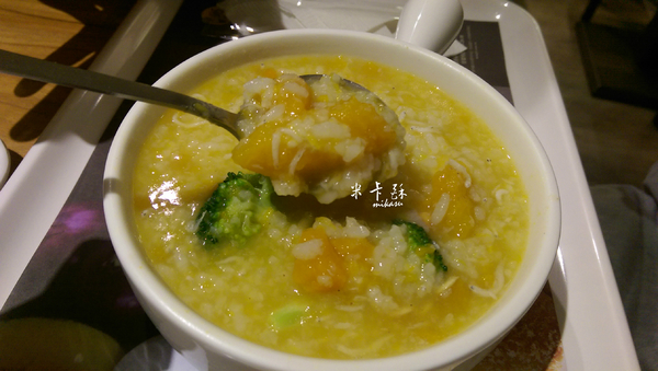 粥BAR：【高雄/食﹡苓雅】麵麵粥道新品牌．各國料理激盪粥．粥BAR