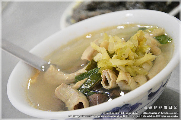 老牌豬血湯：【高雄】三民區。老牌豬血湯