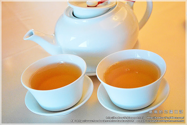 潮江春:【高雄】苓雅區。君鴻國際酒店 77F 潮江春《潮州菜/潮州點心》二訪