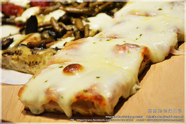 Square Pizza al Taglio方(大魯閣草衙道)：【高雄】前鎮區。Square Pizza al Taglio 方《方形披薩》大魯閣草衙道店