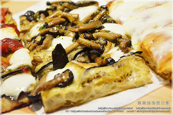 Square Pizza al Taglio方(大魯閣草衙道)：【高雄】前鎮區。Square Pizza al Taglio 方《方形披薩》大魯閣草衙道店