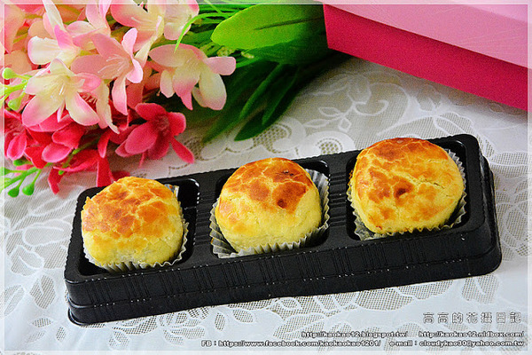 宝泉和菓子(sogo復興館B2)：【臺北】宝泉食品 百年餅鋪《蛋黃酥．御丹波．太陽餅》sogo復興館