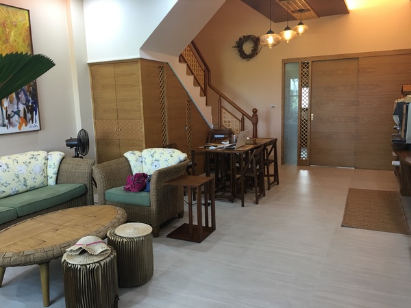 CIAO精品民宿：[宜蘭頭城住宿]大手牽小手一起渡兩日一夜~＂ CIAO精品民宿＂~像家一樣自由自在~夜晚悠然自得品酒賞星空