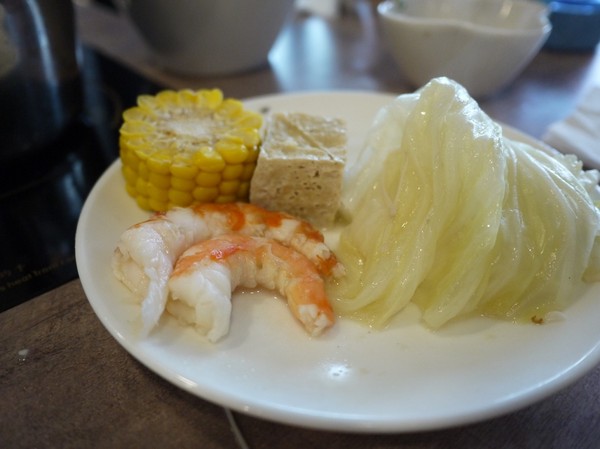 品湯。白色麻辣鍋專賣店：品湯。白色麻辣鍋專賣店