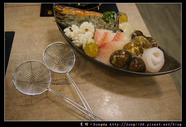 【台北食記】台北火鍋|金華火腿加馬來西亞白胡椒的老火湯|品湯。白色麻辣鍋專賣店