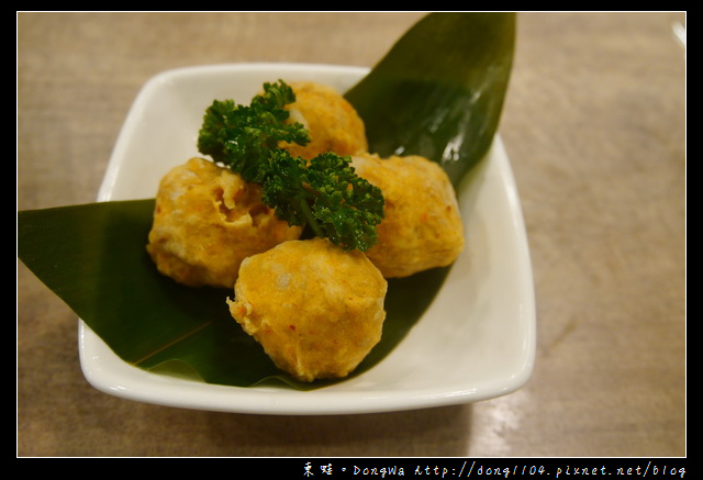 【台北食記】台北火鍋|金華火腿加馬來西亞白胡椒的老火湯|品湯。白色麻辣鍋專賣店