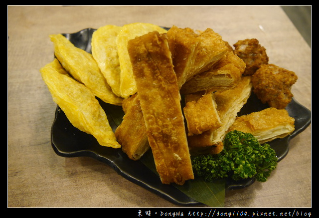 【台北食記】台北火鍋|金華火腿加馬來西亞白胡椒的老火湯|品湯。白色麻辣鍋專賣店