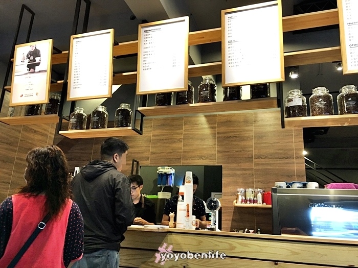 161021 路易莎咖啡_916