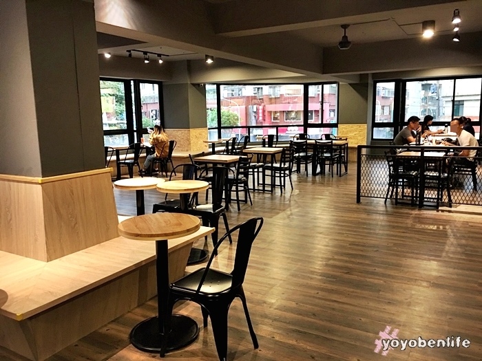 161021 路易莎咖啡_8850