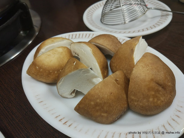 嵐田麻辣鴛鴦火鍋：【食記】台中嵐田麻辣鴛鴦火鍋@北區中國醫藥大學&中友百貨&中正公園 : 前台北寧記五常店, 令人懷念的麻辣鍋吃到飽