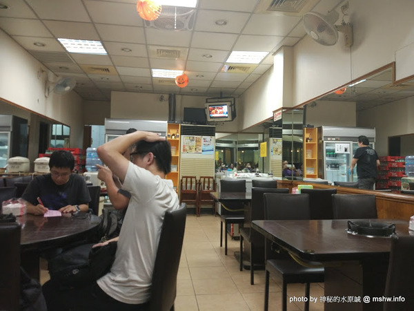 嵐田麻辣鴛鴦火鍋：【食記】台中嵐田麻辣鴛鴦火鍋@北區中國醫藥大學&中友百貨&中正公園 : 前台北寧記五常店, 令人懷念的麻辣鍋吃到飽