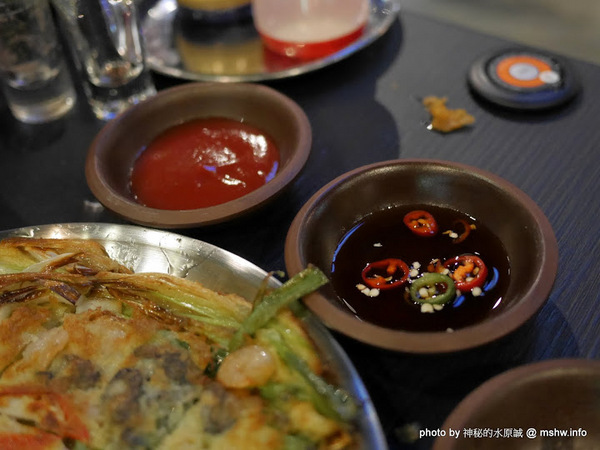 POCHA 韓式熱炒 台中旗艦店:【食記】台中韓式熱炒-Pocha 포차 3號台中旗艦店-Pocha3店@西屯秋紅谷&老虎城&虹揚橋-捷運BRT秋紅谷 : 賣熱炒的韓國路邊攤文化, 份量不少適合分食唷!