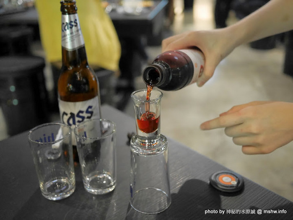 POCHA 韓式熱炒 台中旗艦店:【食記】台中韓式熱炒-Pocha 포차 3號台中旗艦店-Pocha3店@西屯秋紅谷&老虎城&虹揚橋-捷運BRT秋紅谷 : 賣熱炒的韓國路邊攤文化, 份量不少適合分食唷!