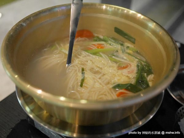 POCHA 韓式熱炒 台中旗艦店:【食記】台中韓式熱炒-Pocha 포차 3號台中旗艦店-Pocha3店@西屯秋紅谷&老虎城&虹揚橋-捷運BRT秋紅谷 : 賣熱炒的韓國路邊攤文化, 份量不少適合分食唷!