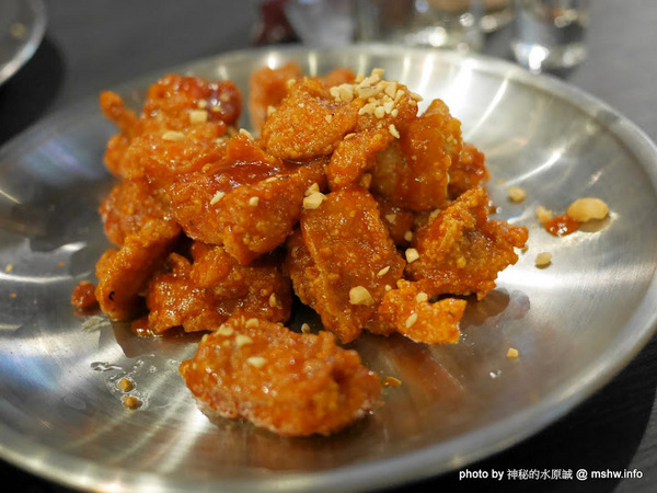 POCHA 韓式熱炒 台中旗艦店:【食記】台中韓式熱炒-Pocha 포차 3號台中旗艦店-Pocha3店@西屯秋紅谷&老虎城&虹揚橋-捷運BRT秋紅谷 : 賣熱炒的韓國路邊攤文化, 份量不少適合分食唷!