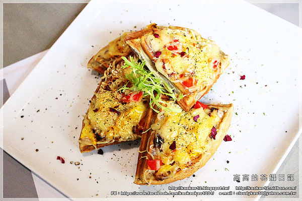 F.M食樂:【高雄】前鎮區。FM食樂《早午餐/輕食/商業午餐/排餐/DJ/音樂/調酒》