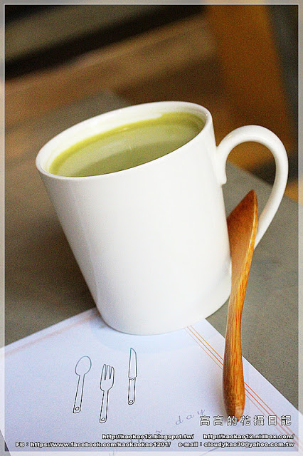 F.M食樂:【高雄】前鎮區。FM食樂《早午餐/輕食/商業午餐/排餐/DJ/音樂/調酒》