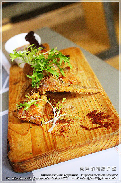 F.M食樂:【高雄】前鎮區。FM食樂《早午餐/輕食/商業午餐/排餐/DJ/音樂/調酒》