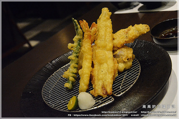 藍屋日本料理：【高雄】左營區。藍屋日本料理《新光三越左營店》二訪