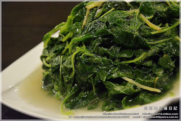 東風新意：【高雄】前金區。東風新意 蔬食餐廳 大立店 二訪