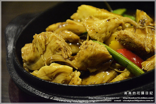 東風新意：【高雄】前金區。東風新意 蔬食餐廳 大立店 二訪