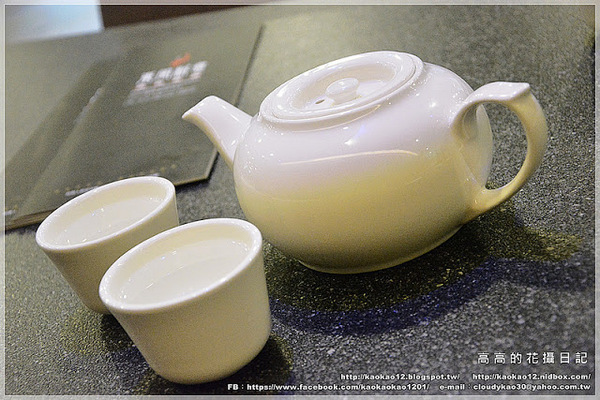 東風新意:【高雄】前金區。東風新意 蔬食餐廳 大立店