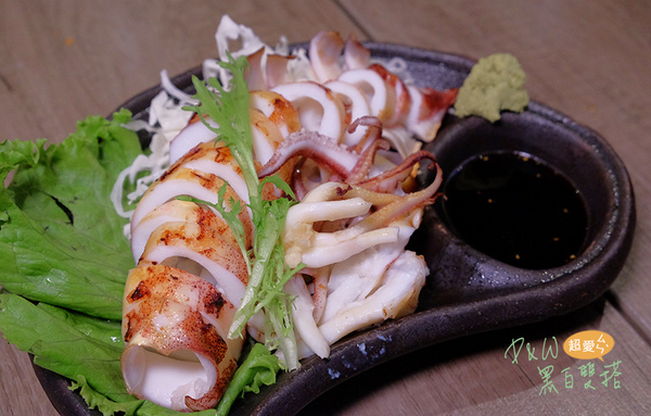 二代目手作り焼き鳥 居酒屋：D&W黑白雙搭【板橋府中食記】創意與熱情的結合，真男人的爆好吃日式居酒屋料理@二代目 - 手作り焼き鳥 居酒屋