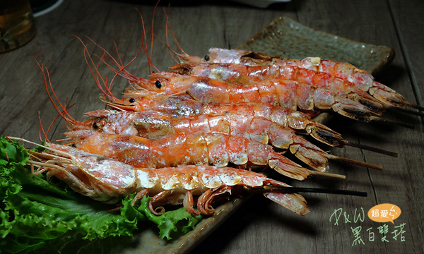 二代目手作り焼き鳥 居酒屋：D&W黑白雙搭【板橋府中食記】創意與熱情的結合，真男人的爆好吃日式居酒屋料理@二代目 - 手作り焼き鳥 居酒屋