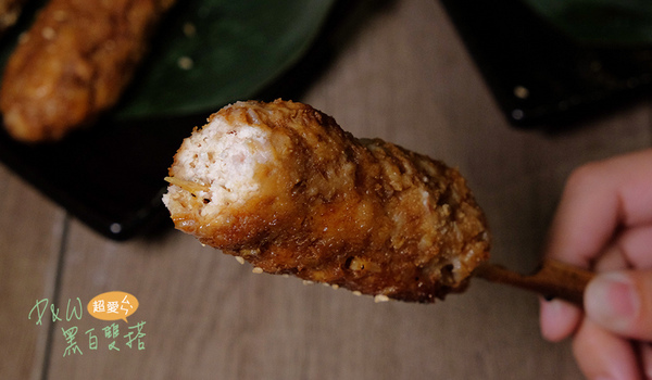 二代目手作り焼き鳥 居酒屋：D&W黑白雙搭【板橋府中食記】創意與熱情的結合，真男人的爆好吃日式居酒屋料理@二代目 - 手作り焼き鳥 居酒屋