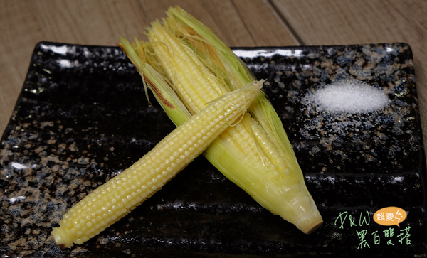 二代目手作り焼き鳥 居酒屋：D&W黑白雙搭【板橋府中食記】創意與熱情的結合，真男人的爆好吃日式居酒屋料理@二代目 - 手作り焼き鳥 居酒屋
