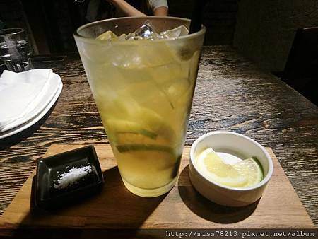 台北市東區○鬍子餐酒Baffi Italian Trattoria超人氣餐酒館燉飯頂級牛排通通來 有味道的義式餐廳