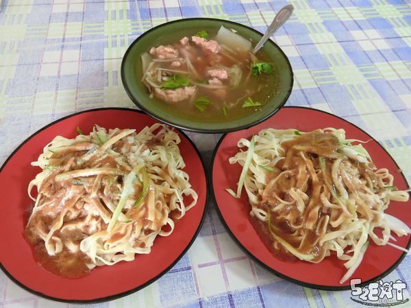 食記嘉義阿榮涼麵6.JPG