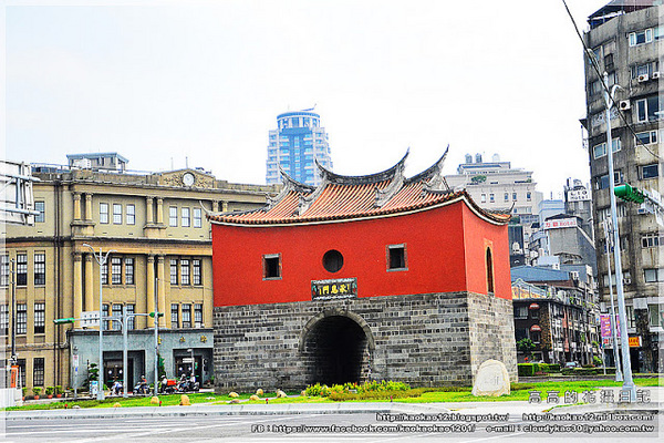 北門:【臺北】中正區。臺北府城門-北門(承恩門)