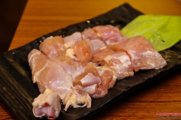 川都鍋宴：【信義區火鍋】☼川都鍋宴 ☼特製四川麻辣辛香料湯頭,順口好喝夠味,冬天就要吃這味♥♥