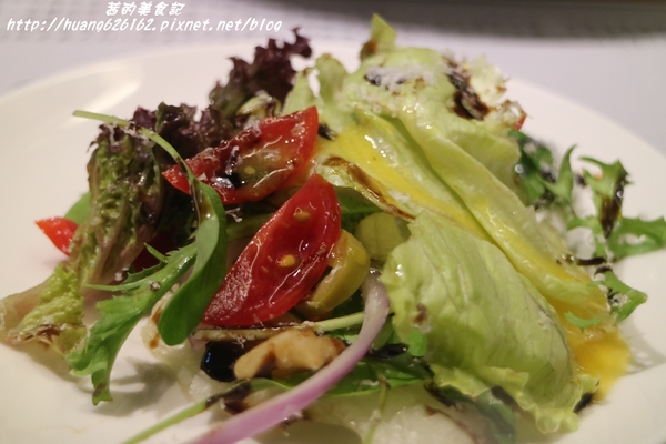 薩朵拿坡里披薩餐廳SALTO Pizzeria Napoletana:【台北大安區】在台北就能享用義大利正統義式料理『薩朵拿坡里披薩餐廳 SALTO Pizzeria Napoletana』東區美食、捷運國父紀念館