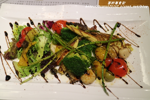 薩朵拿坡里披薩餐廳SALTO Pizzeria Napoletana:【台北大安區】在台北就能享用義大利正統義式料理『薩朵拿坡里披薩餐廳 SALTO Pizzeria Napoletana』東區美食、捷運國父紀念館