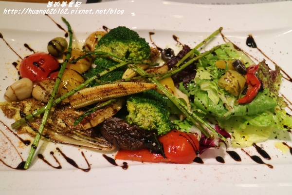 薩朵拿坡里披薩餐廳SALTO Pizzeria Napoletana:【台北大安區】在台北就能享用義大利正統義式料理『薩朵拿坡里披薩餐廳 SALTO Pizzeria Napoletana』東區美食、捷運國父紀念館