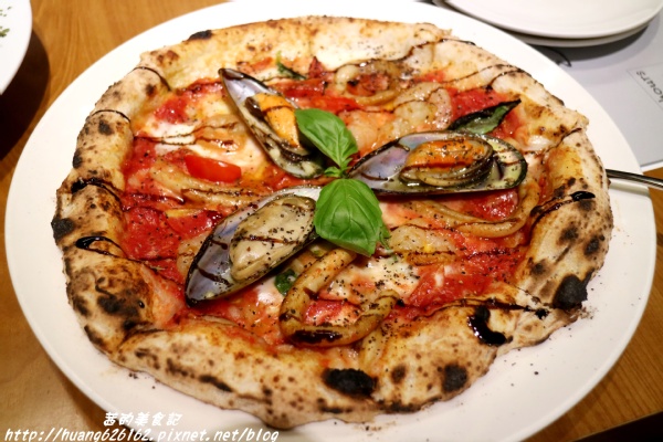 薩朵拿坡里披薩餐廳SALTO Pizzeria Napoletana:【台北大安區】在台北就能享用義大利正統義式料理『薩朵拿坡里披薩餐廳 SALTO Pizzeria Napoletana』東區美食、捷運國父紀念館