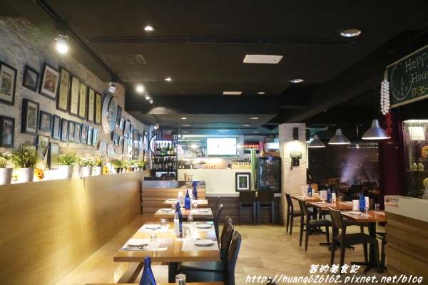 薩朵拿坡里披薩餐廳SALTO Pizzeria Napoletana:【台北大安區】在台北就能享用義大利正統義式料理『薩朵拿坡里披薩餐廳 SALTO Pizzeria Napoletana』東區美食、捷運國父紀念館