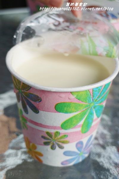 咬三口上海生煎包(公館店):【台北中正區】會爆漿的上海生煎包『咬三口上海生煎包』銅板美食/水源市場旁/捷運公館美食推薦~